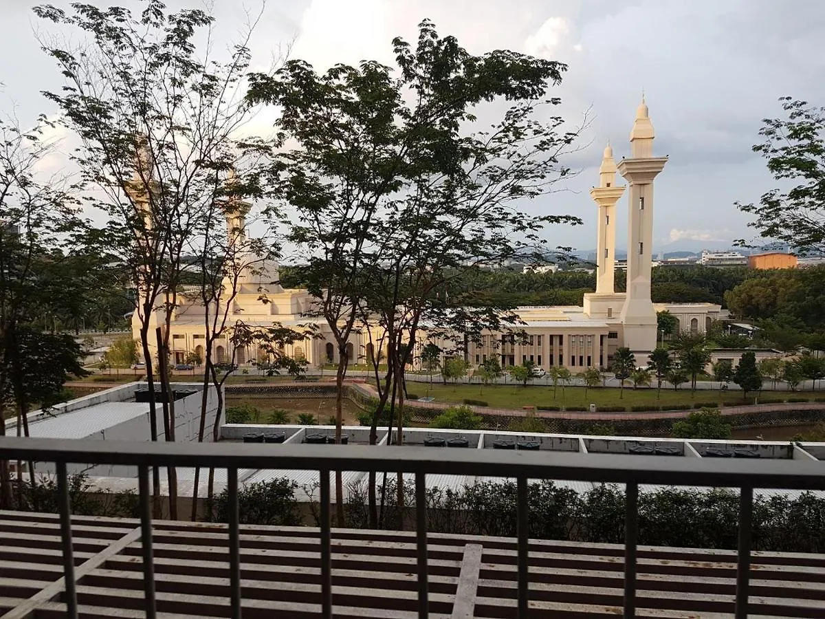 3-Bedroom Apartment With Infinity Pool In Bukit Jelutong Shah Alam Malaysia